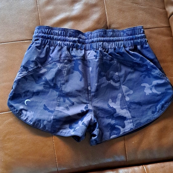 Size Small Zyia shorts - Picture 2 of 2